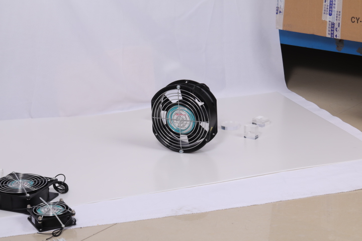 散熱風(fēng)扇噪音過大<div   id=
